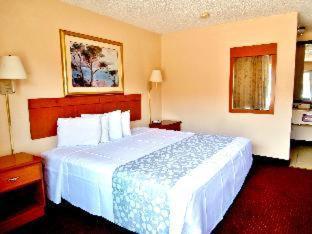 Americas Best Value Inn Алачуа Номер фото
